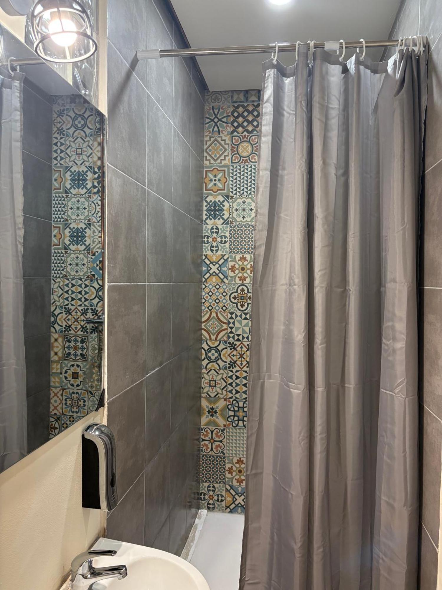 Spanglish Hostel בנידורם מראה חיצוני תמונה